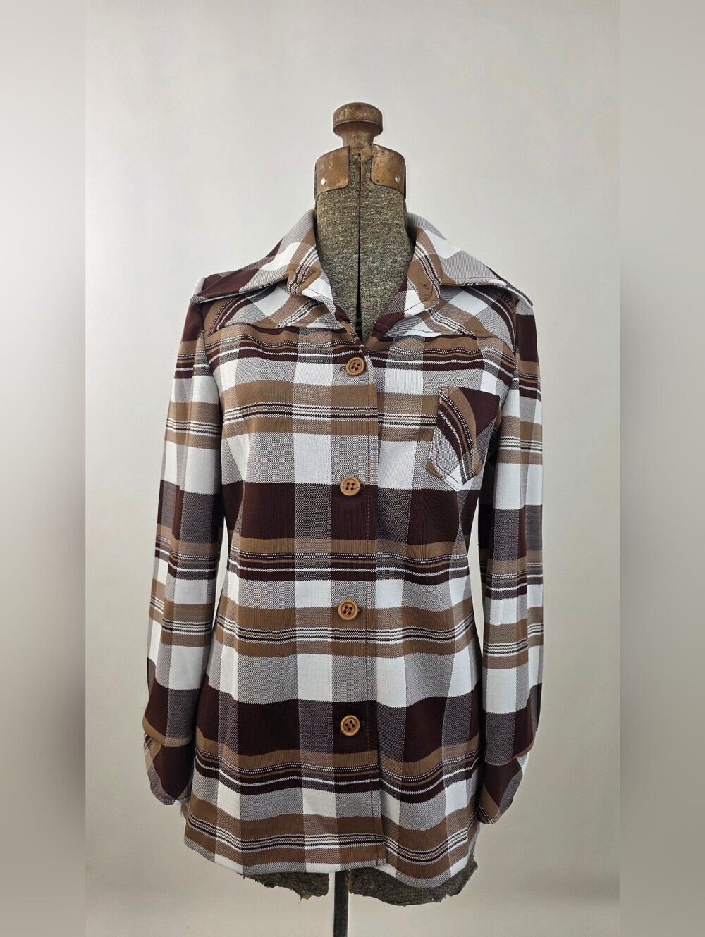 Personal Division of Leslie Fay ILGWU Vintage 70's Women's Thick Brown Shirt M